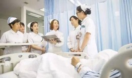 天涯爆料医生护士视频播放,医生护士视频引发热议，真相究竟如何？